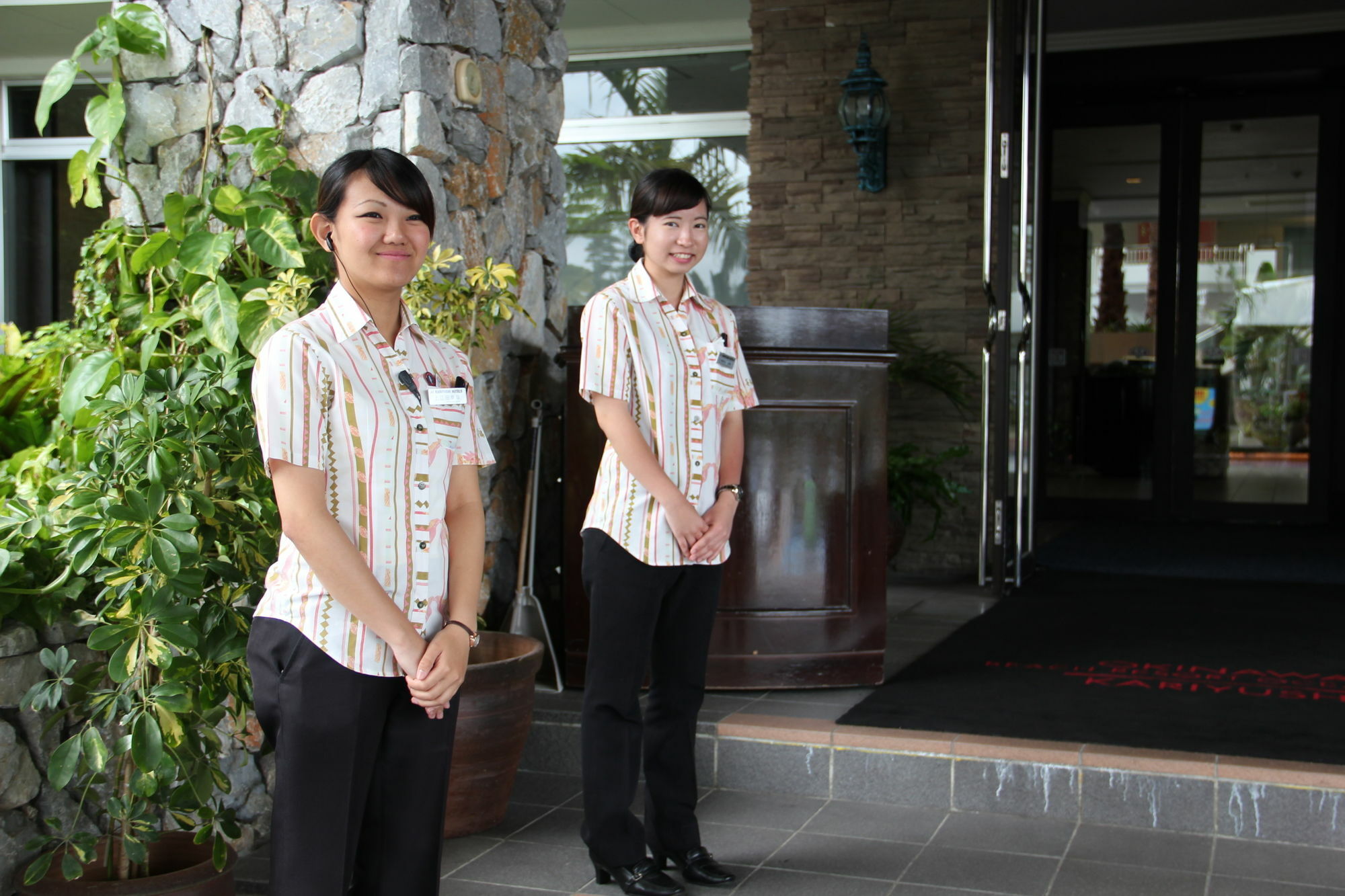 Okinawa Kariyushi Beach Resort Ocean Spa Onna Exterior foto